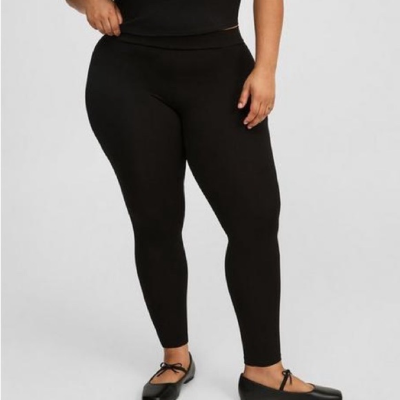 Torrid Deep Black Full-Length Legging Plus Size 1X Cotton Stretchy - Picture 1 of 5